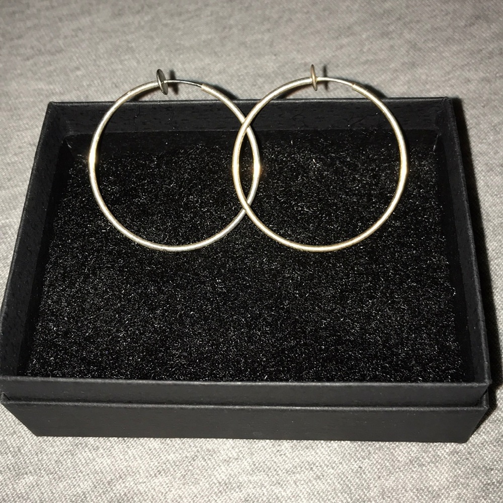 Clip on silver hoops !!